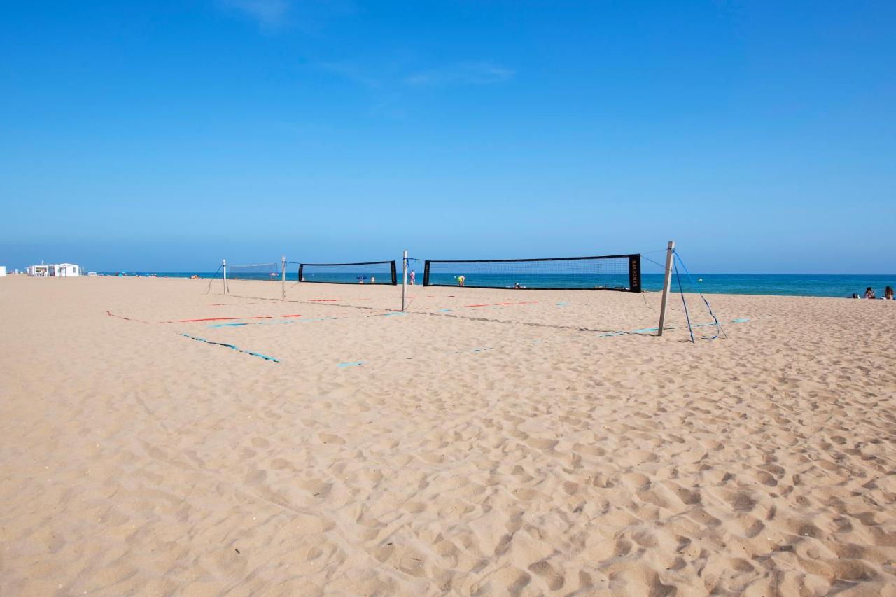 Apartamentos Balisse Castelldefels Luaran gambar