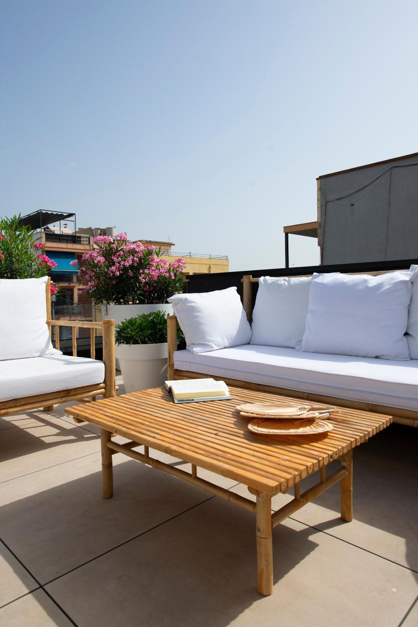 Apartamentos Balisse Castelldefels Luaran gambar