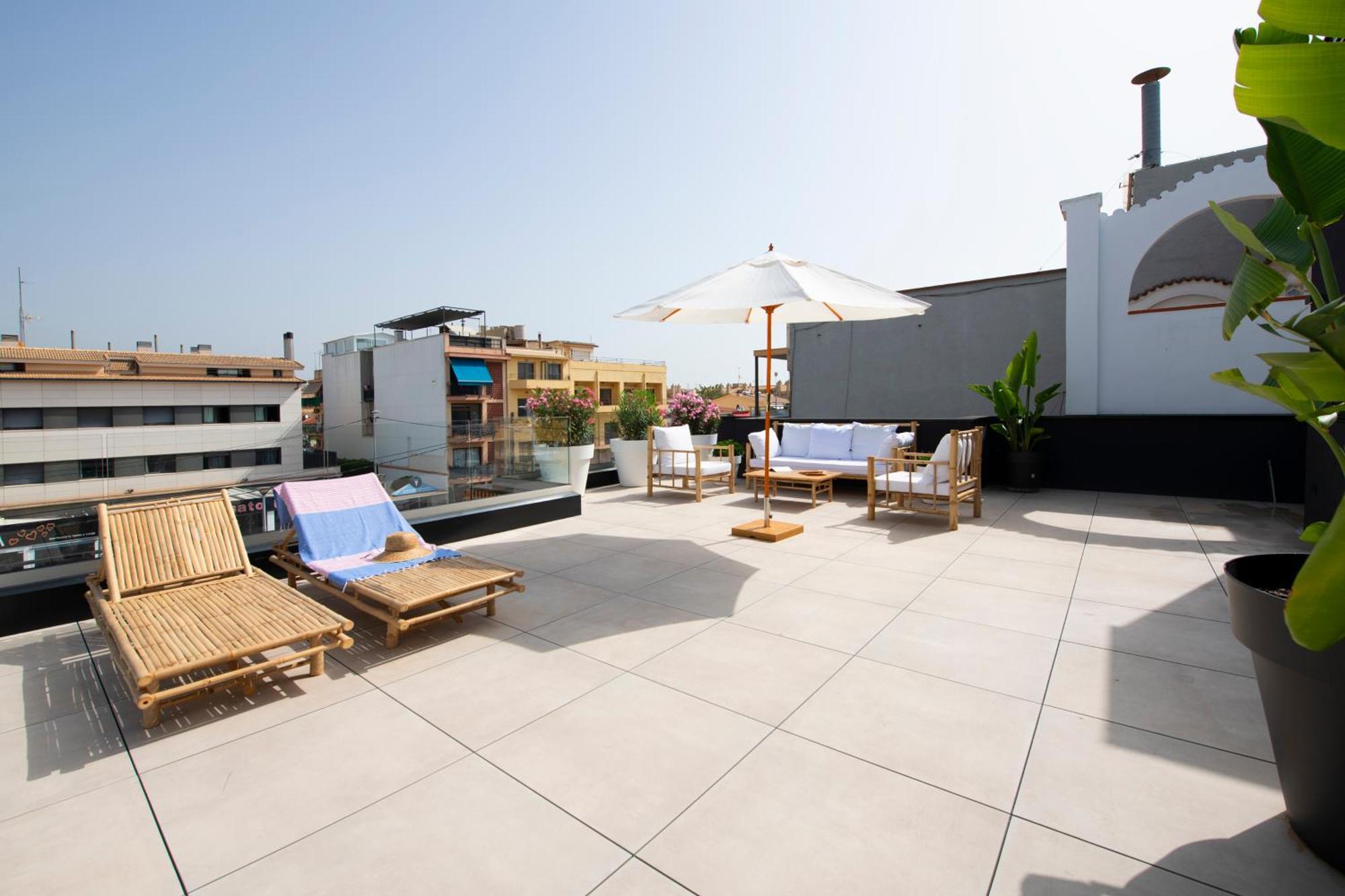 Apartamentos Balisse Castelldefels Luaran gambar
