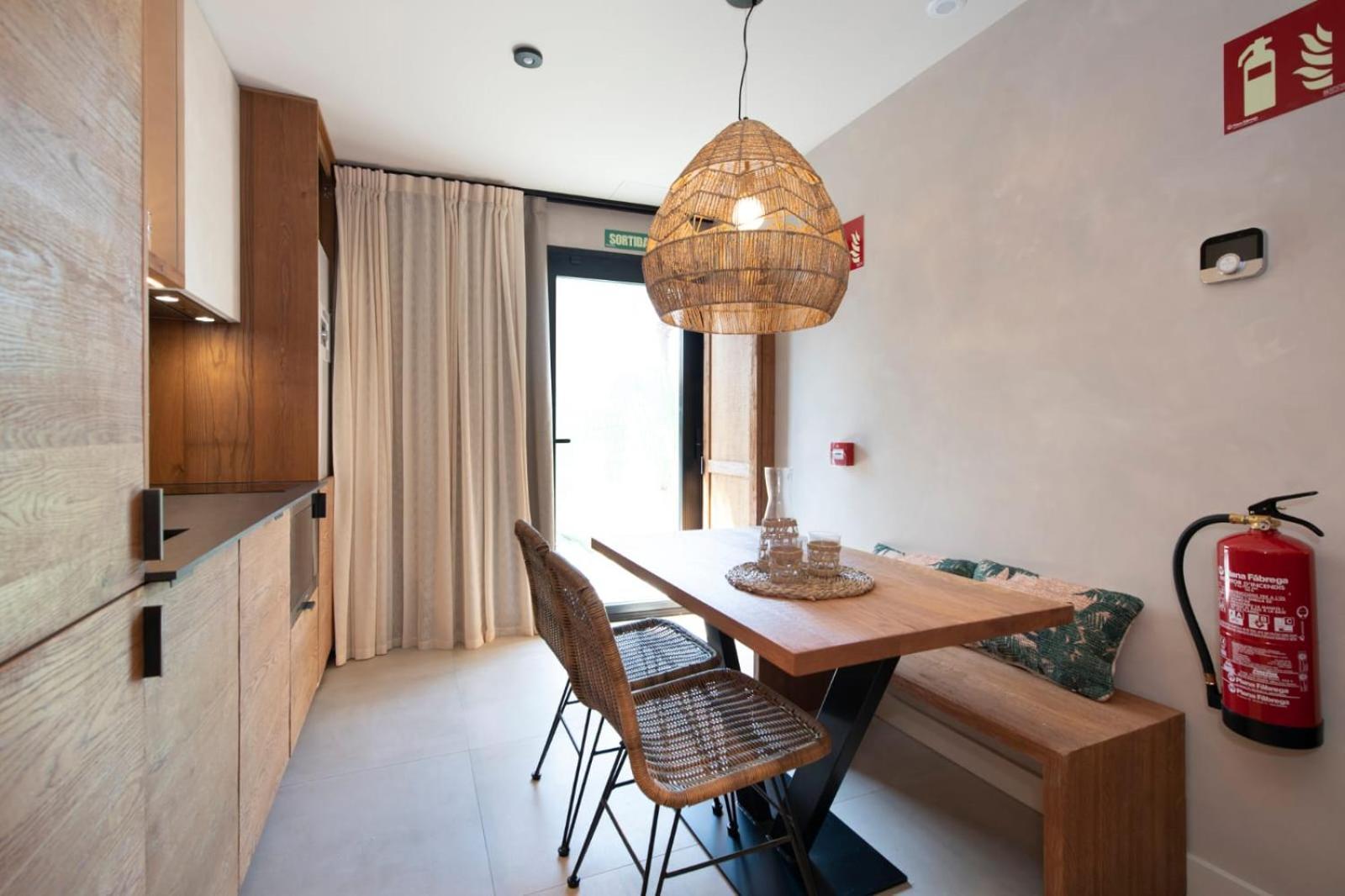 Apartamentos Balisse Castelldefels Luaran gambar